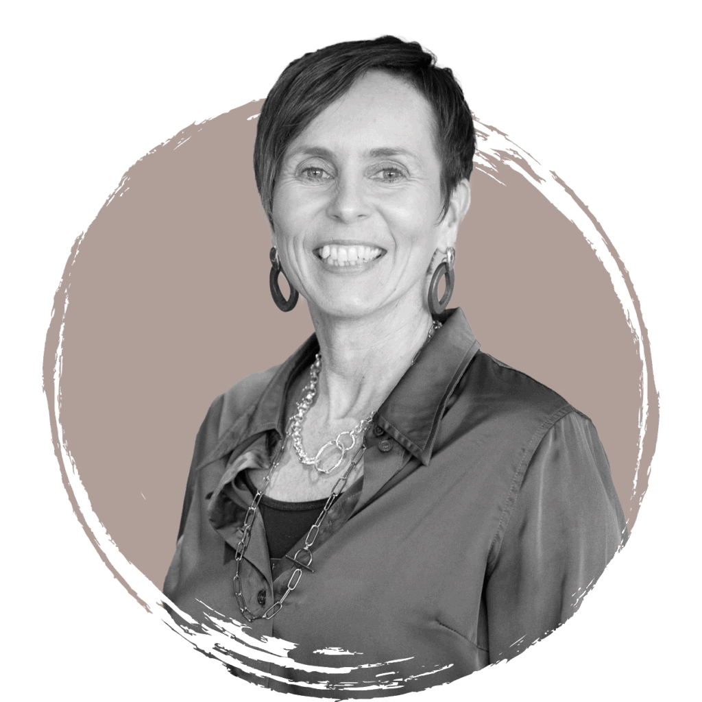 Lisa Lavis - Chief Strategy & Marketing Officer - Frankly Consultants